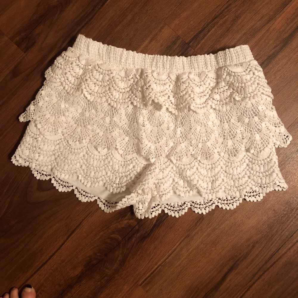 White lace crochet shorts